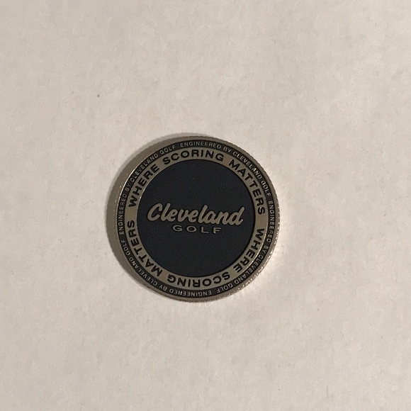Cleveland Golf Other - Oversized dual sided Cleveland Golf ball marker